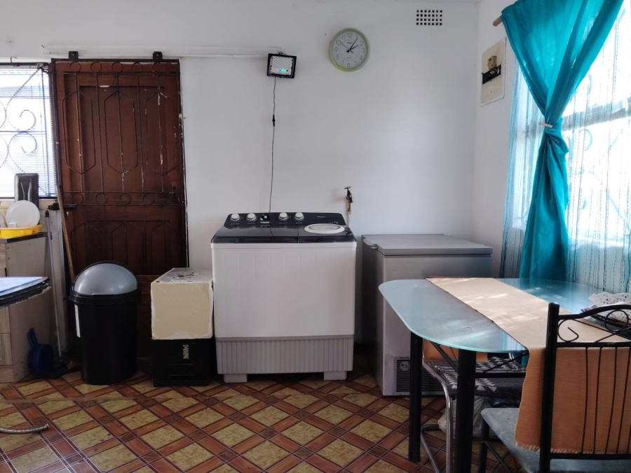 3 Bedroom Property for Sale in Park Village Western Cape